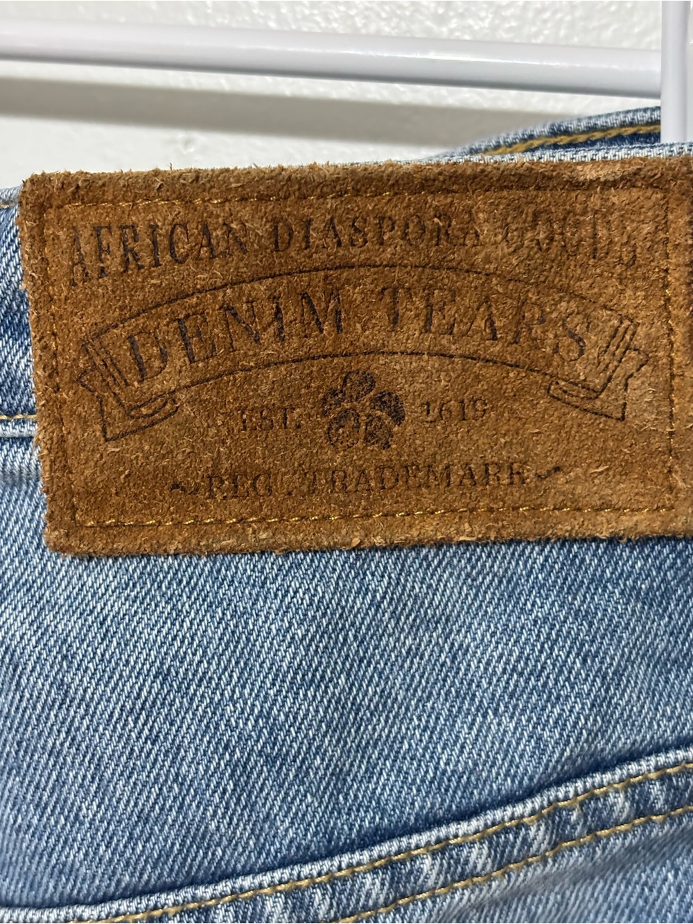 DENIM TEARS JEAN SHORTS MENS 100% AUTHENTIC. - Picture 9 of 16